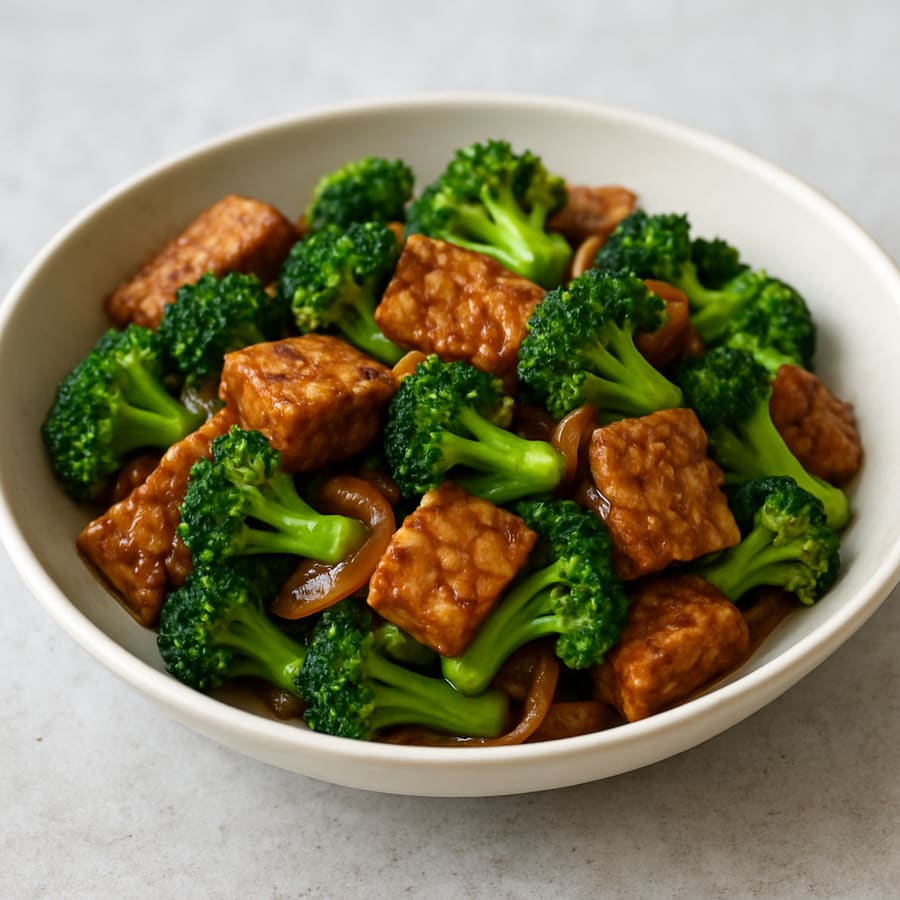 Tempeh-Brokkoli-Pfanne